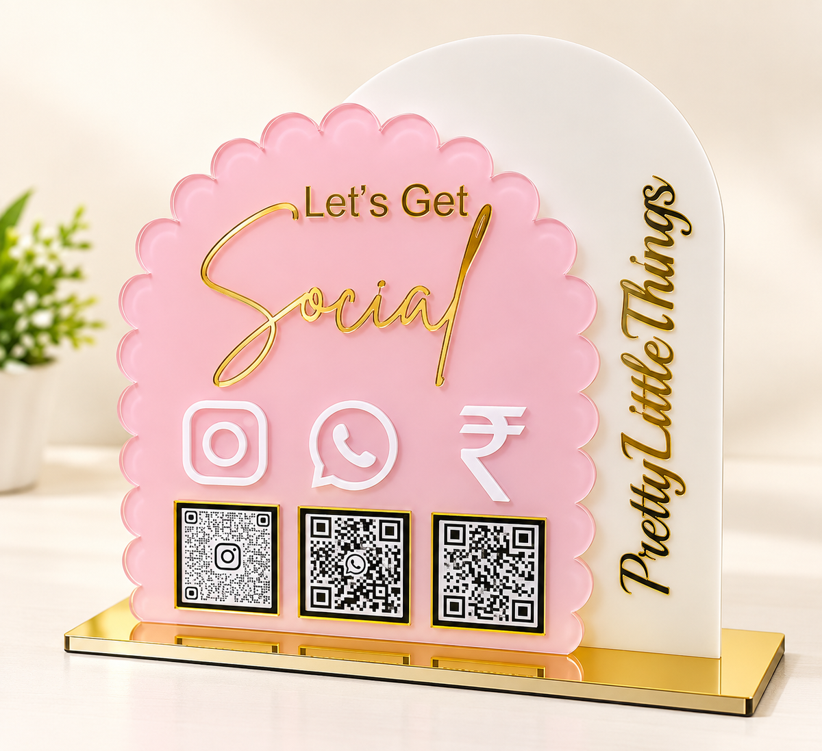 Personalized Arch & Scallop Acrylic QR Code